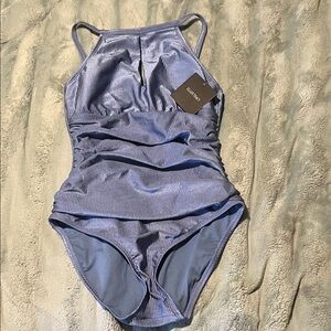 Ellen Tracy Blue Ribbed “keyhole“One Piece Swimsuit